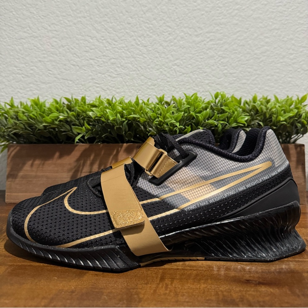 Nike Romaleos 4 Weightlifting Squat Shoes Black Gold CD3463-001 Men’s Size 13 - Picture 2 of 11